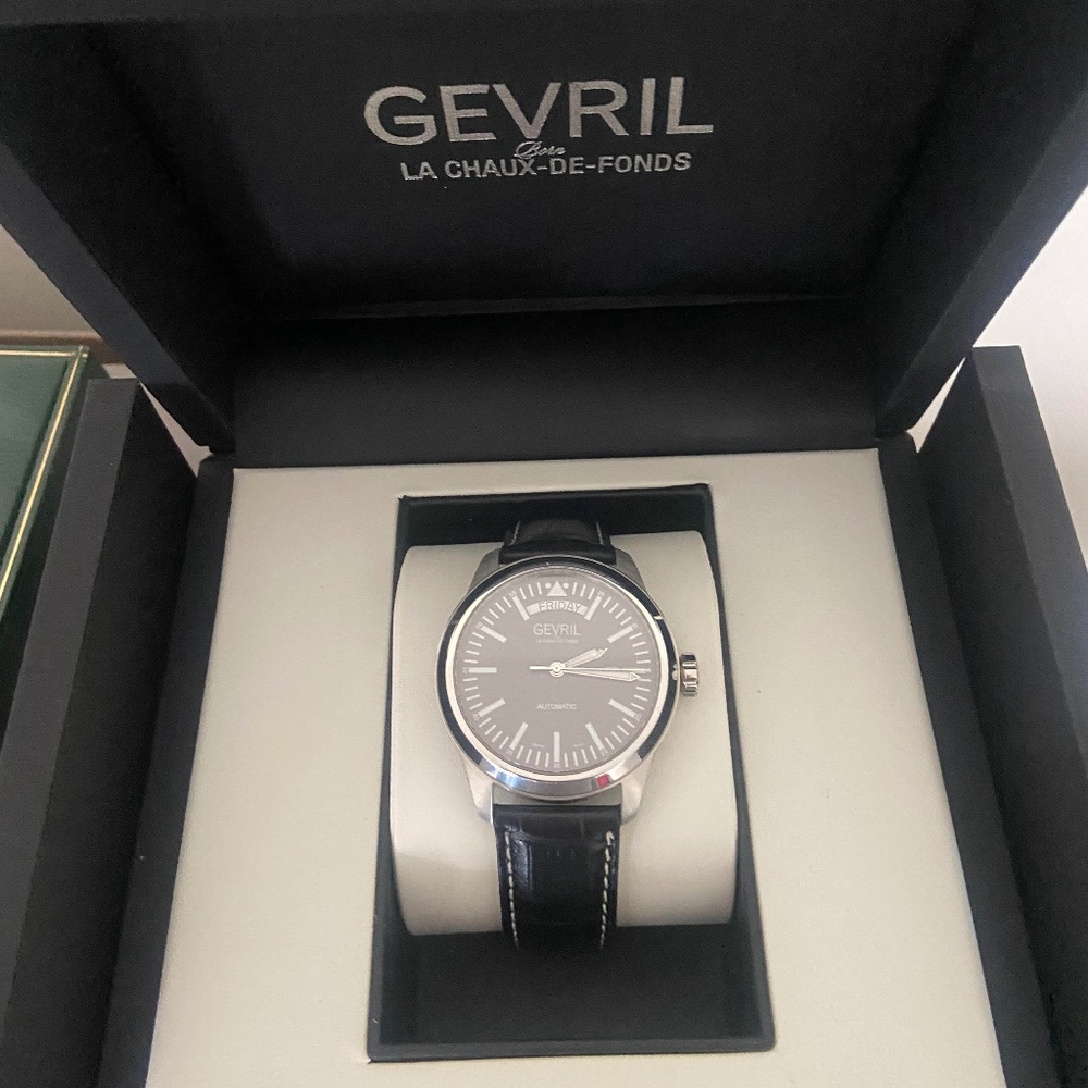 Gevril West 30th Street (new in box)
